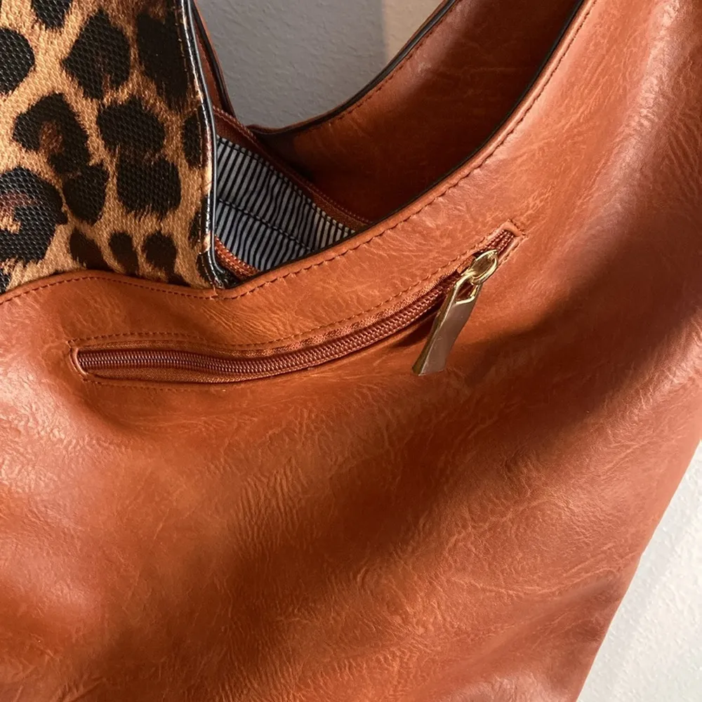 Le Miel PeTA-Approved Vegan Leopard Accent Two-Way Hobo NWT - Image 5