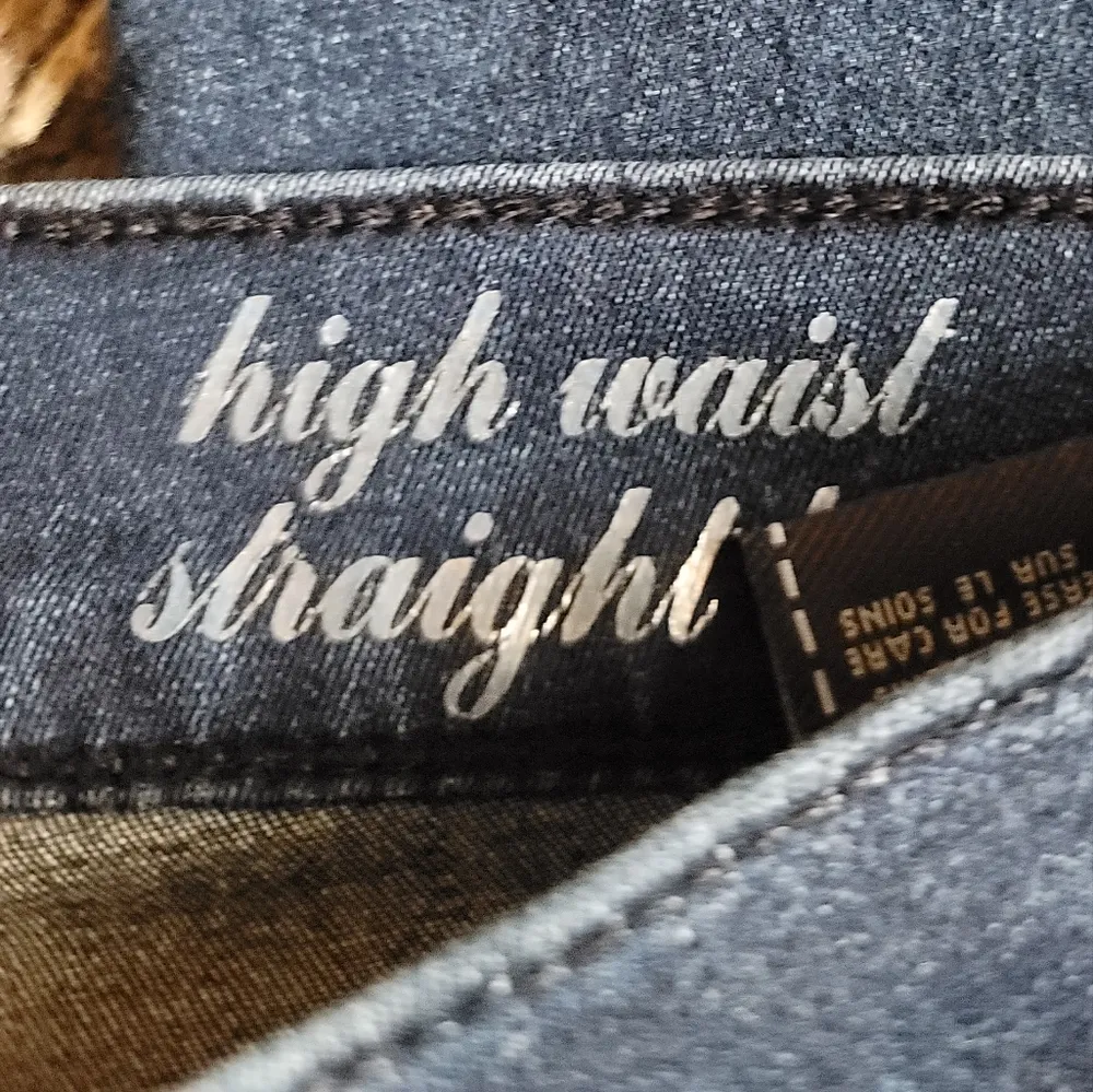 7 For All Mankind Dark Indigo High Waist Straight Leg Jeans 24 - Image 4