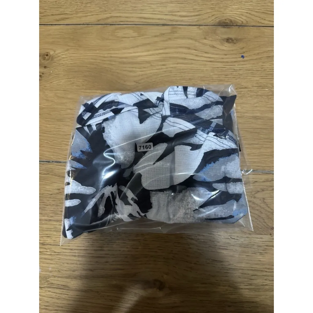 Clara Sun Woo Women Size Large Tunic‎ Top Asymmetrical Floral Stretch Artsy City Blue - Image 9