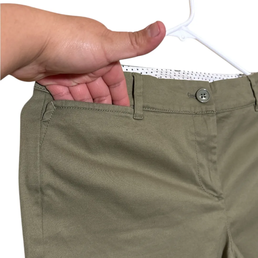 Talbots Green Perfect Crop Pants,Size 2P,Made in Indonesia,98% Cotton,2% Spandex - Image 9