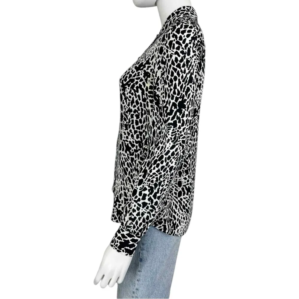 FRAME Black Animal Print Silk Button-Down Shirt Size XS - Image 2