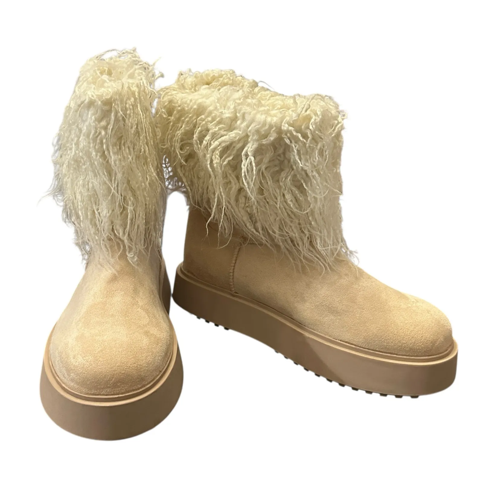 Pretty Little Thing NIB Cream Faux Suede Faux Fur Pull On Ankle Boots Size 7 - Image 2