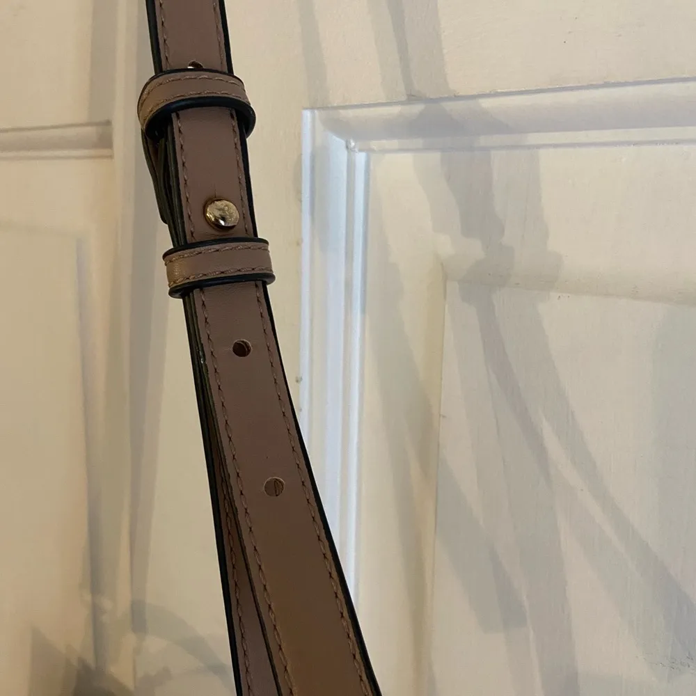 Kelly &  Katie Handbag. NWOT - Image 8