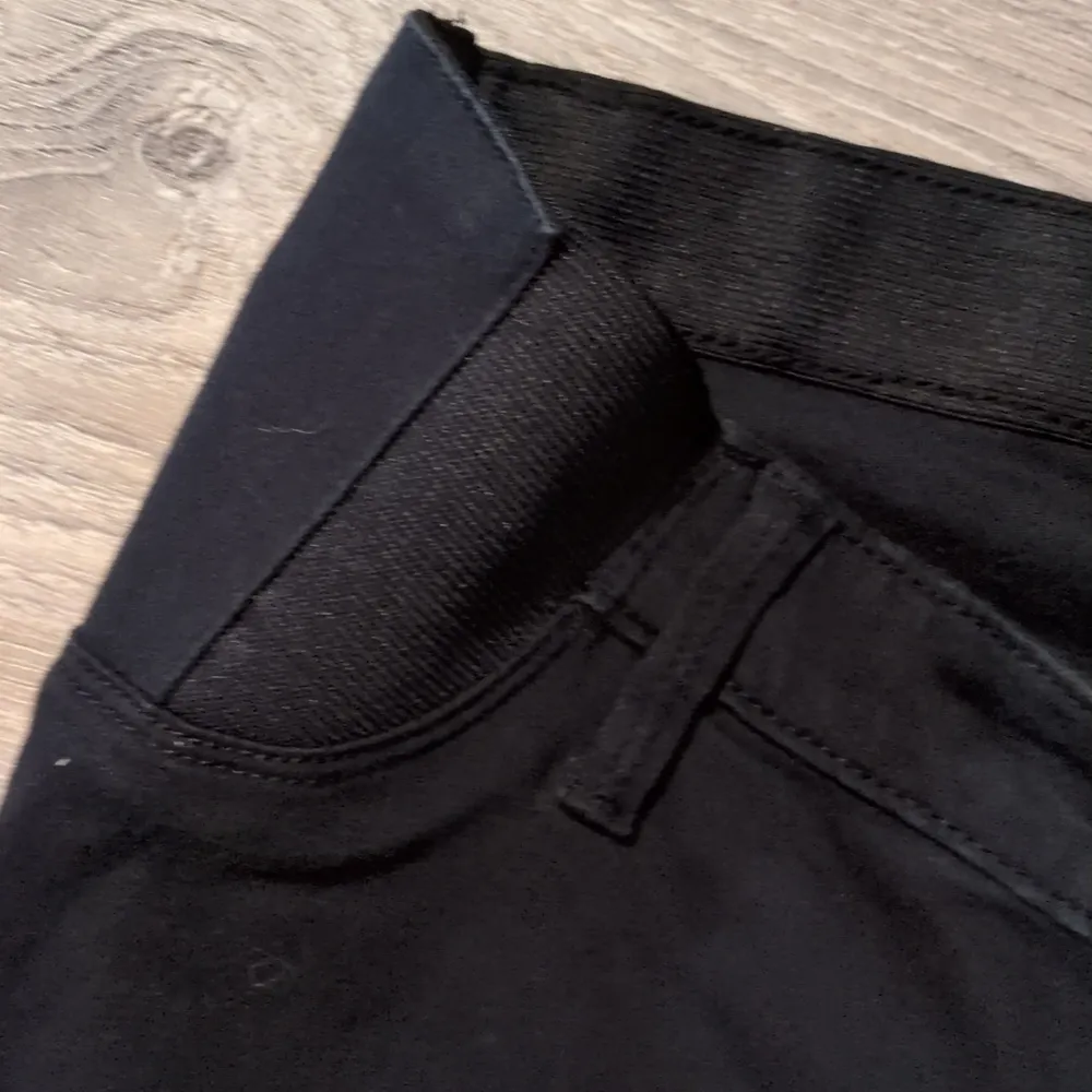 Isabel Maternity By Ingred & Isabel Black Skinny Jeans Size 4 - Image 2