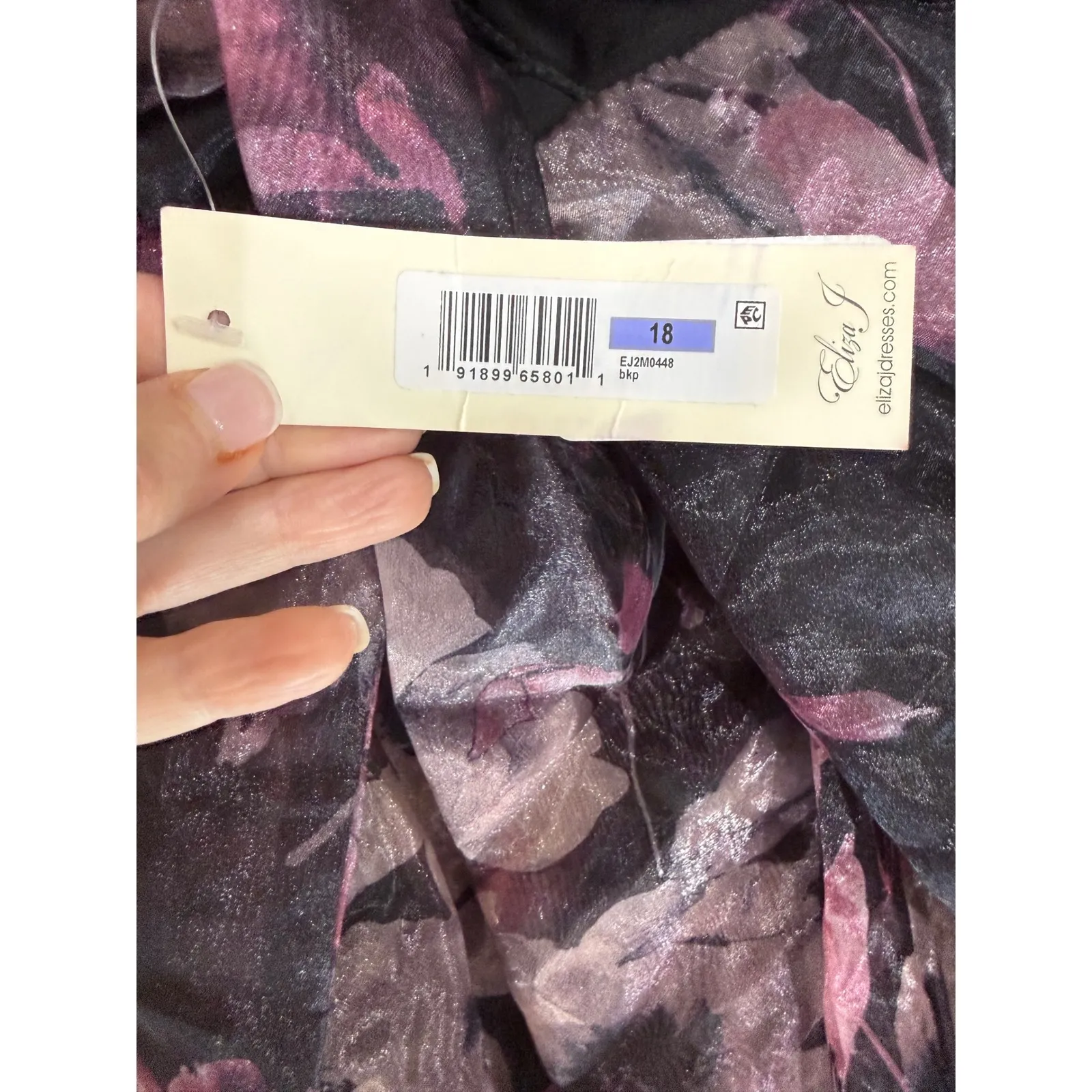 NWT ELIZA J Sleeveless Faux Wrap Ballgown
Black Plum Sz 18 $228 - Image 5