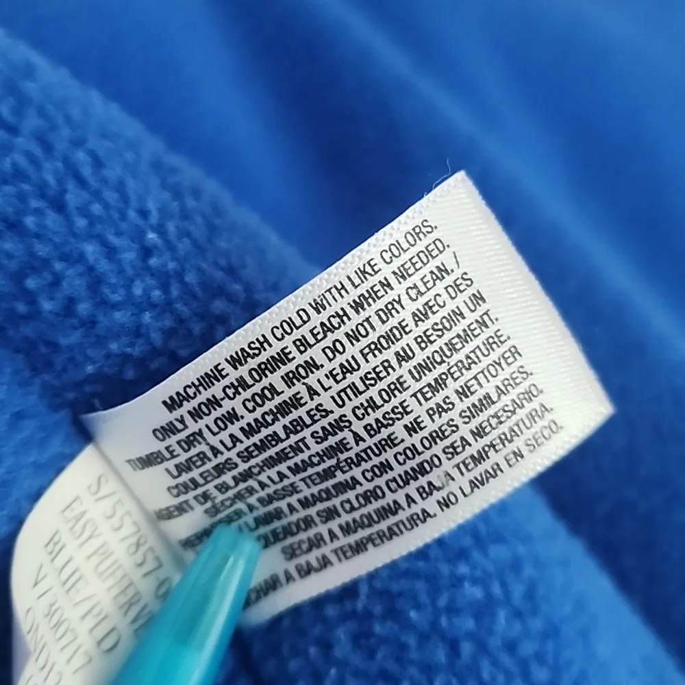 Old Navy Blue Plaid Easy Piuffer Vest - Image 9