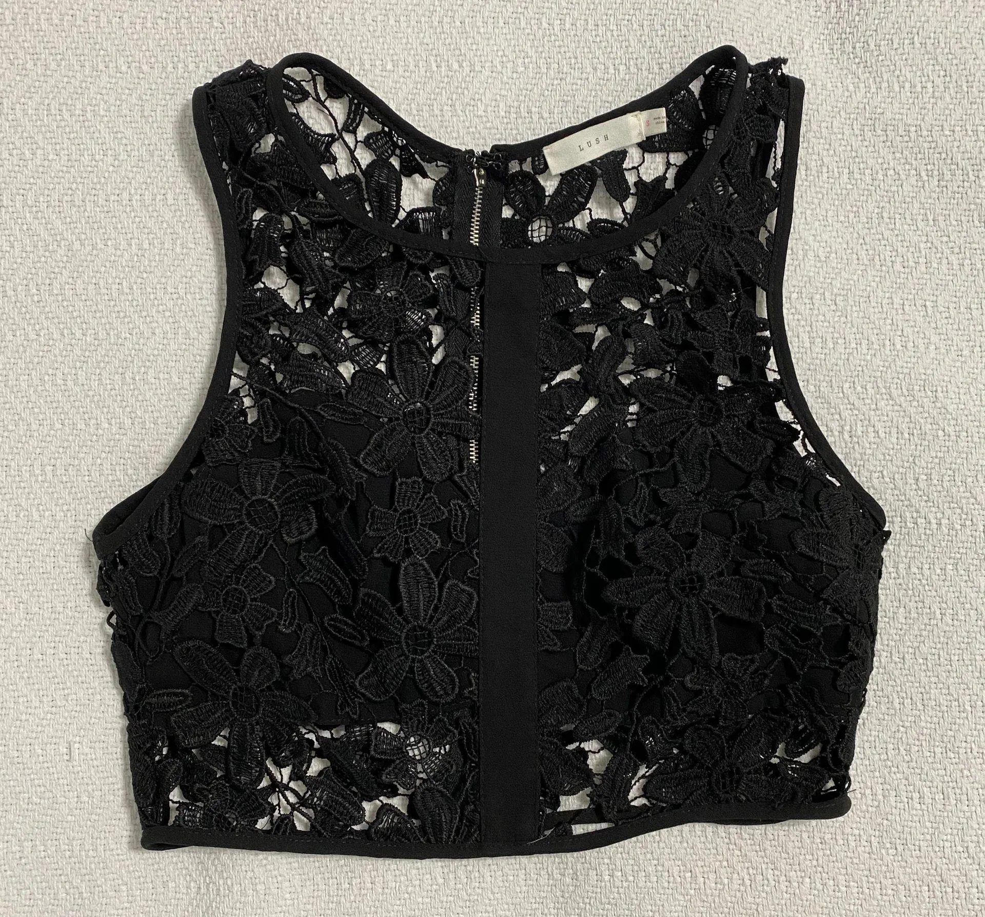 Lace Crop Top - Image 2