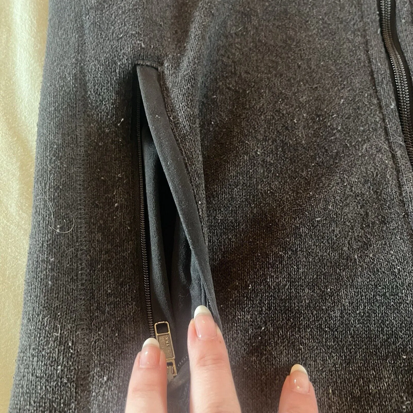 Patagonia  Synchilla Women’s Black Fleece Zip Up Jacket Size Medium - Image 5