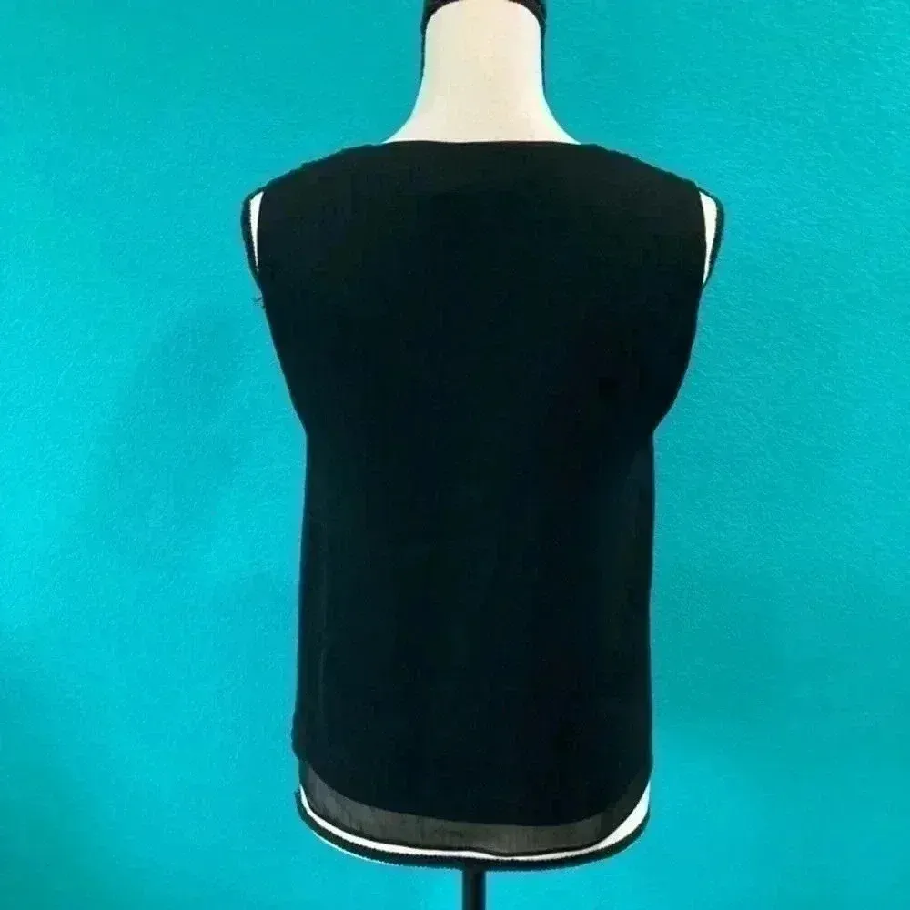 Alice + Olivia base black textured tank top - Image 3