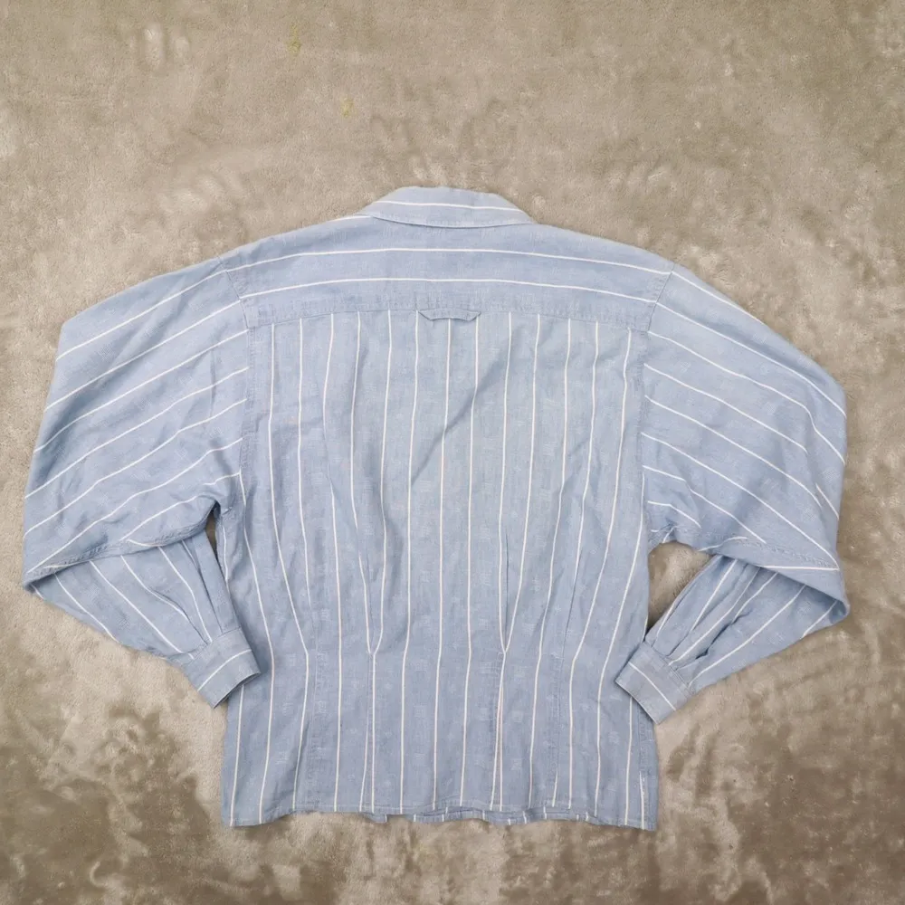 Lizwear Vintage Blue Pin Stripe Darted Waist Button Up Shirt size Small - Image 4