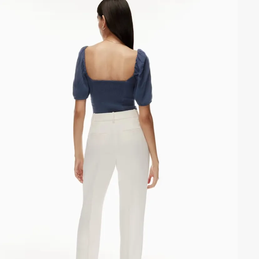 Aritzia Wilfred Navy Puff Sleeve Cropped Top‎ Size Small - Image 2