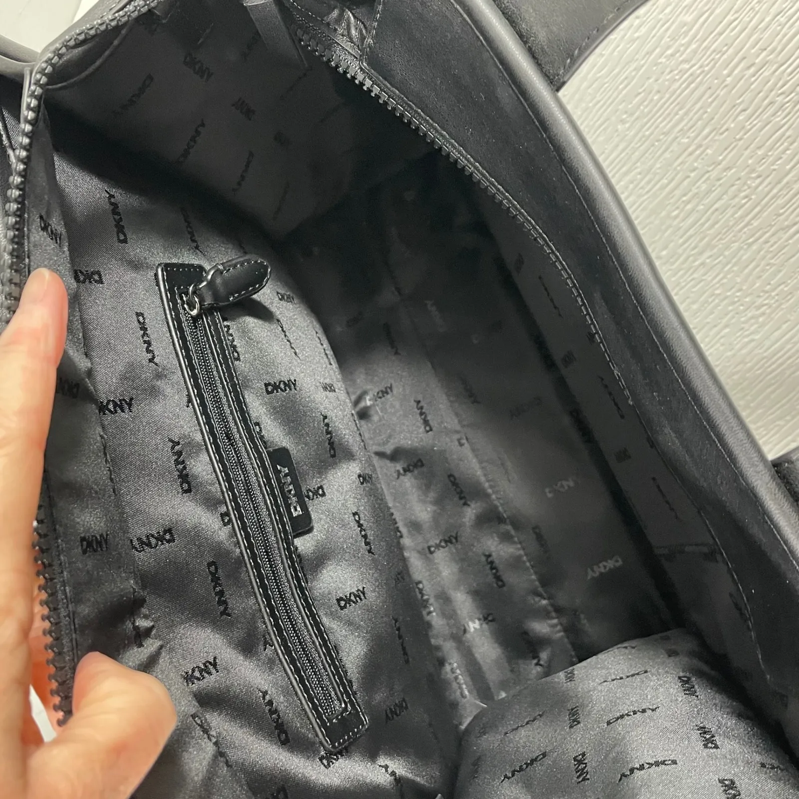 DKNY Black Vegan Leather Hadlee Tote Bag Embossed Logo Top Handles Zip Closure - Image 4