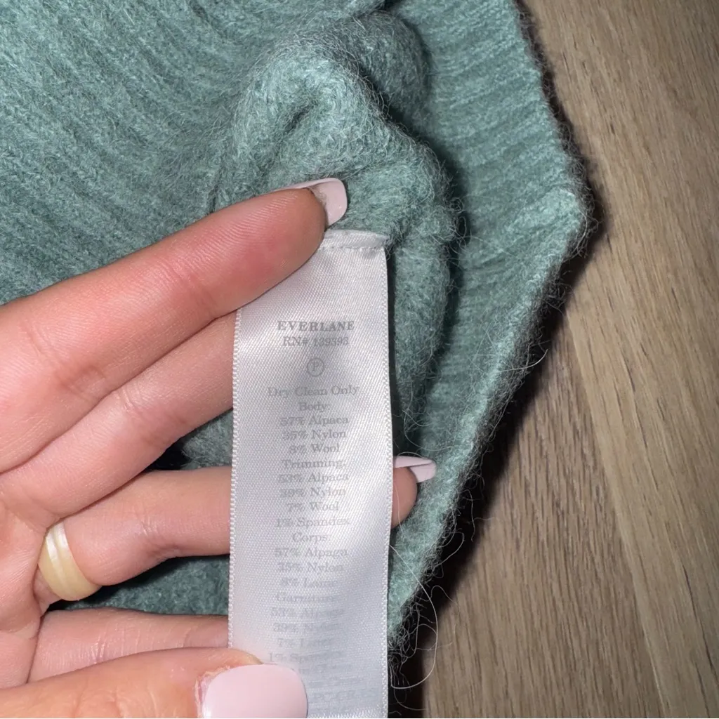 Everlane Green Alpaca Knit Sweater - Size XS - Image 6