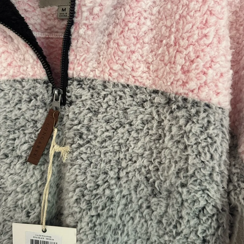 NWT Sherpa Pullover Pink Size M - Image 3
