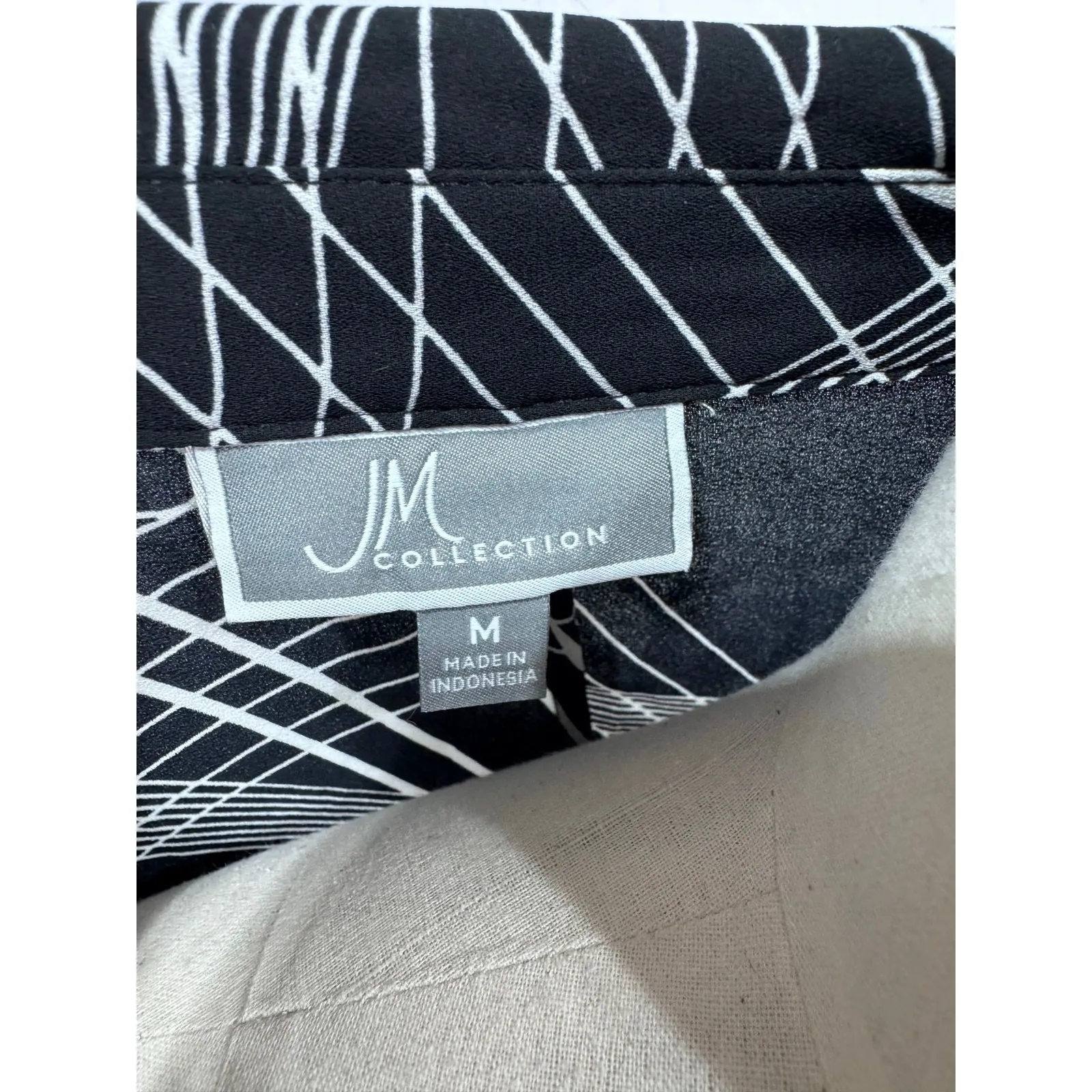 JM Collection Black White Modern Abstract Striped Button Up Blouse Size‎ Medium - Image 8