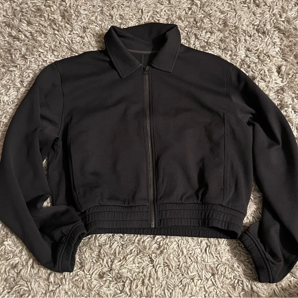Lululemon bubble knit zip up size 10 - Image 2