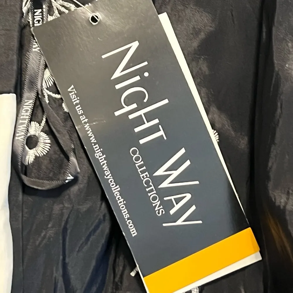 Night Way Collections 6 v neck black ivory eyelet embroidered floral dress lined - Image 9