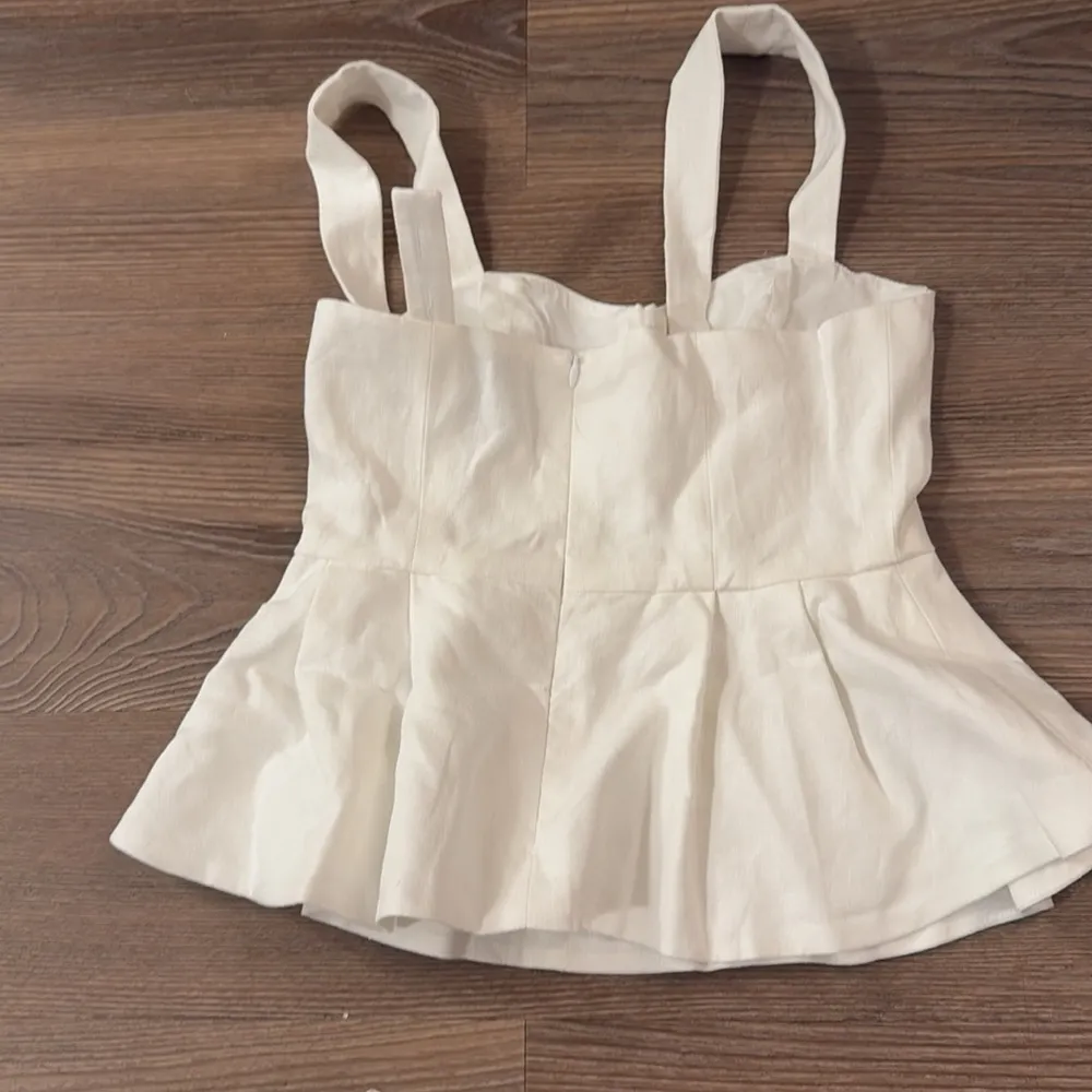 NWT Reformation Misty Linen Two Piece - Image 10