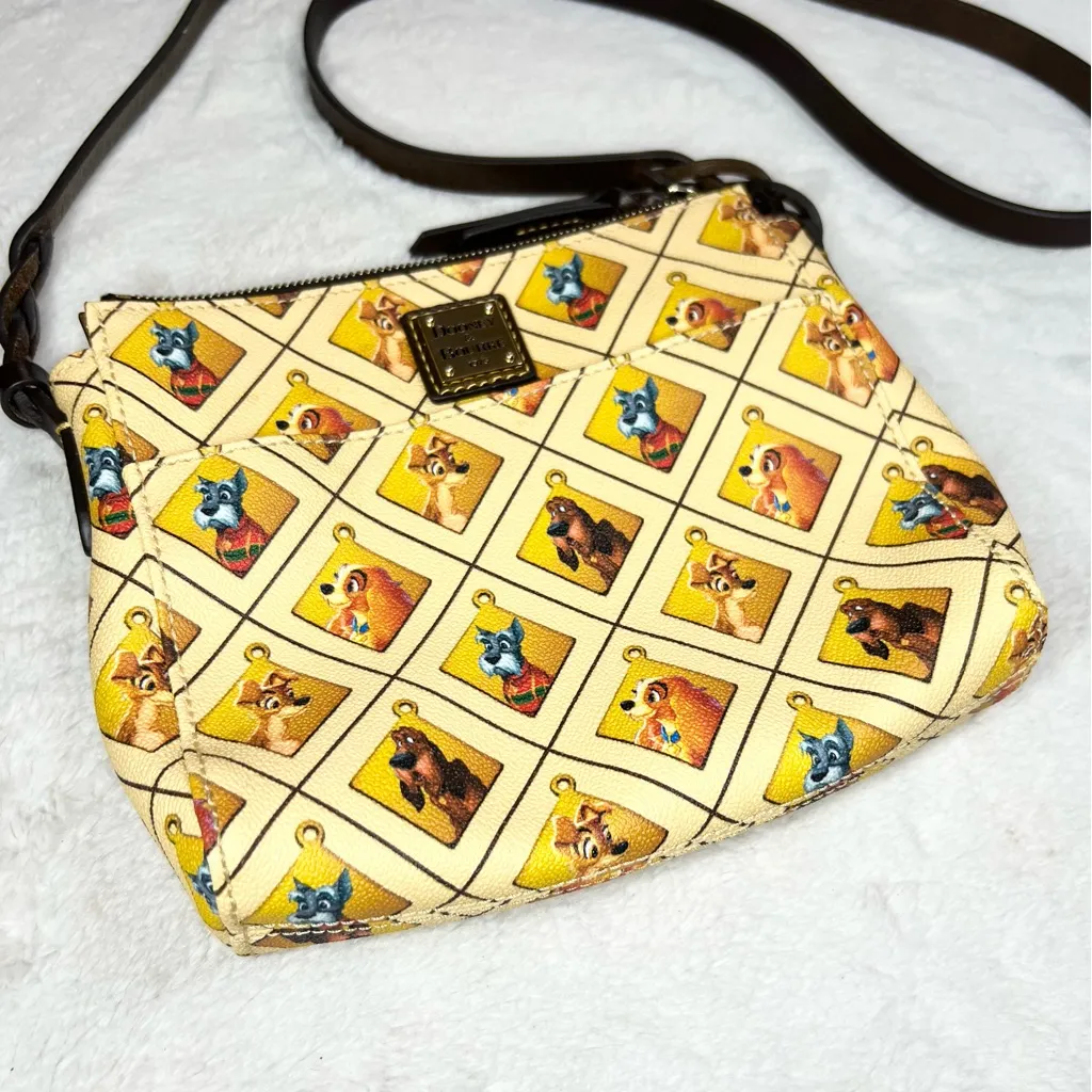 Disney Parks Dooney & Bourke Lady and the Tramp Dogs Crossbody Bag Retired Rare! - Image 3