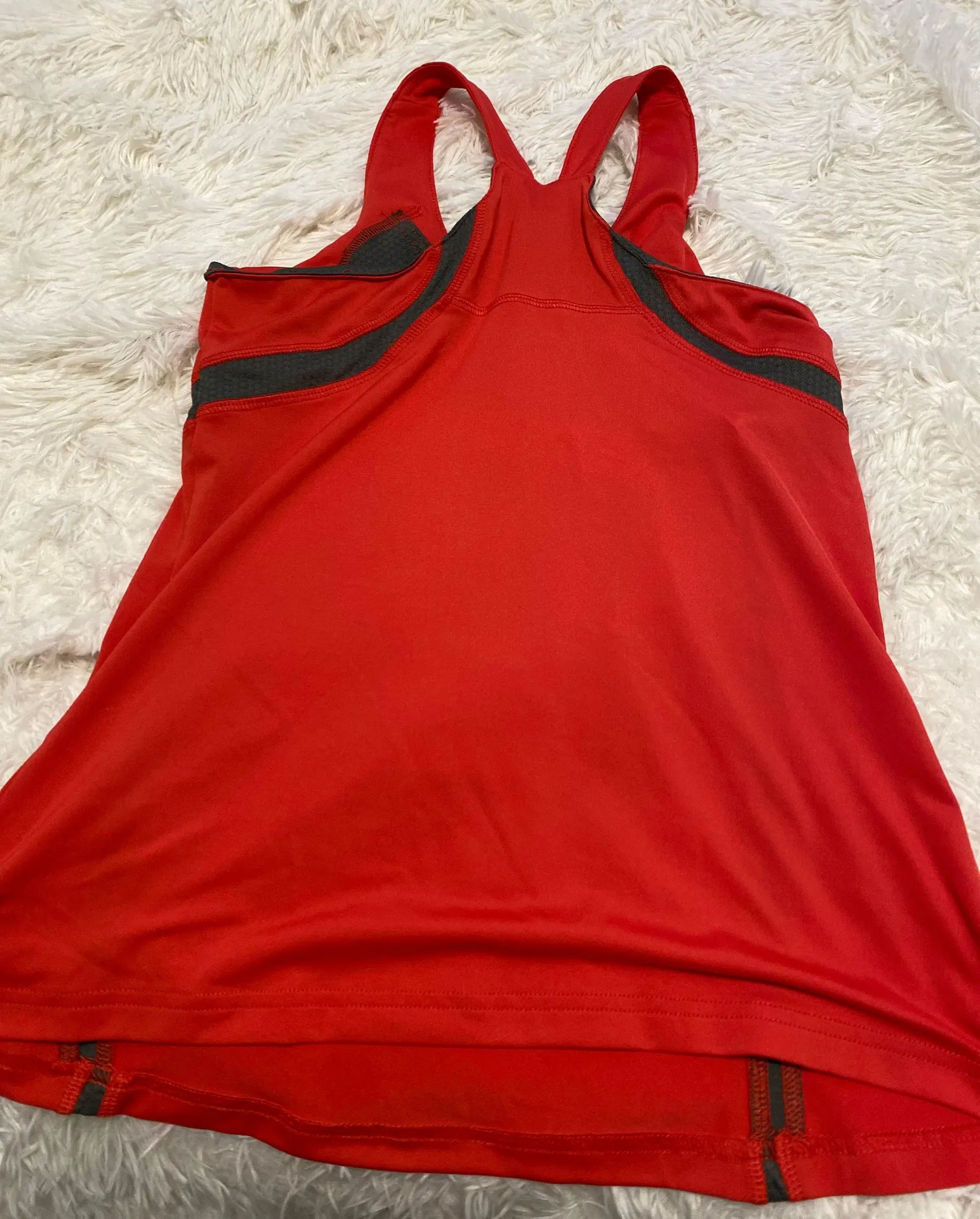 Training Top - Image 2