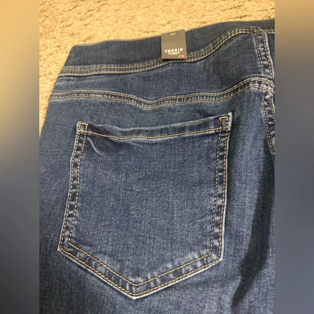 Torrid Lean Jean Skinny High-Rise Front Fade Dark Wash Jean Jeggings - size 2 - Image 7