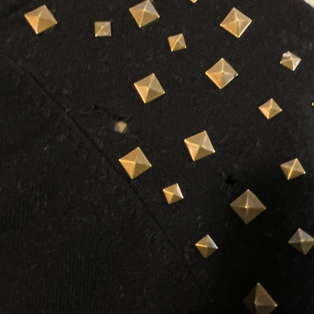 Chic Black Sweater with Gold Studs Size M - Image 8