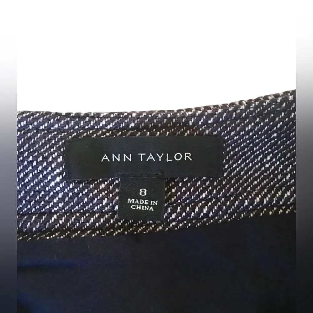 Ann Taylor Textured Pocket A-Line Skirt - Image 2