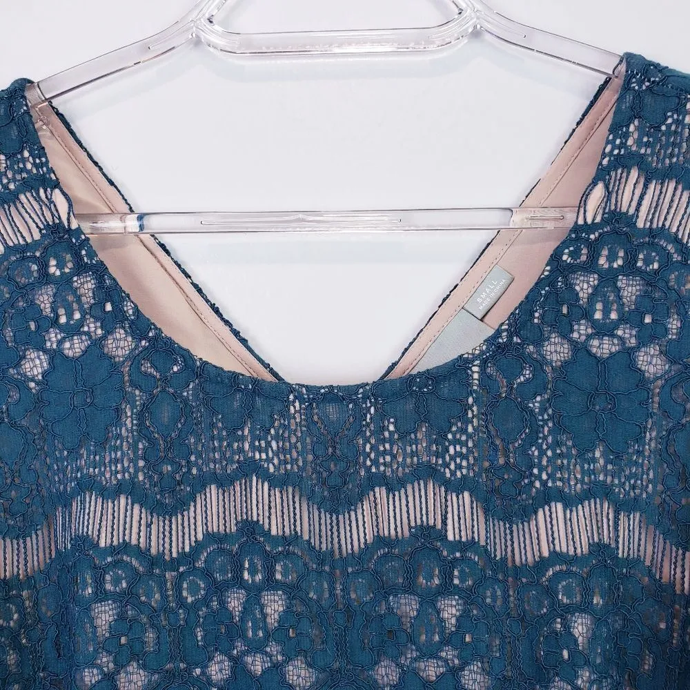 Anthropologie Maeve Emerald Green Peplum Lace Dress - Image 4