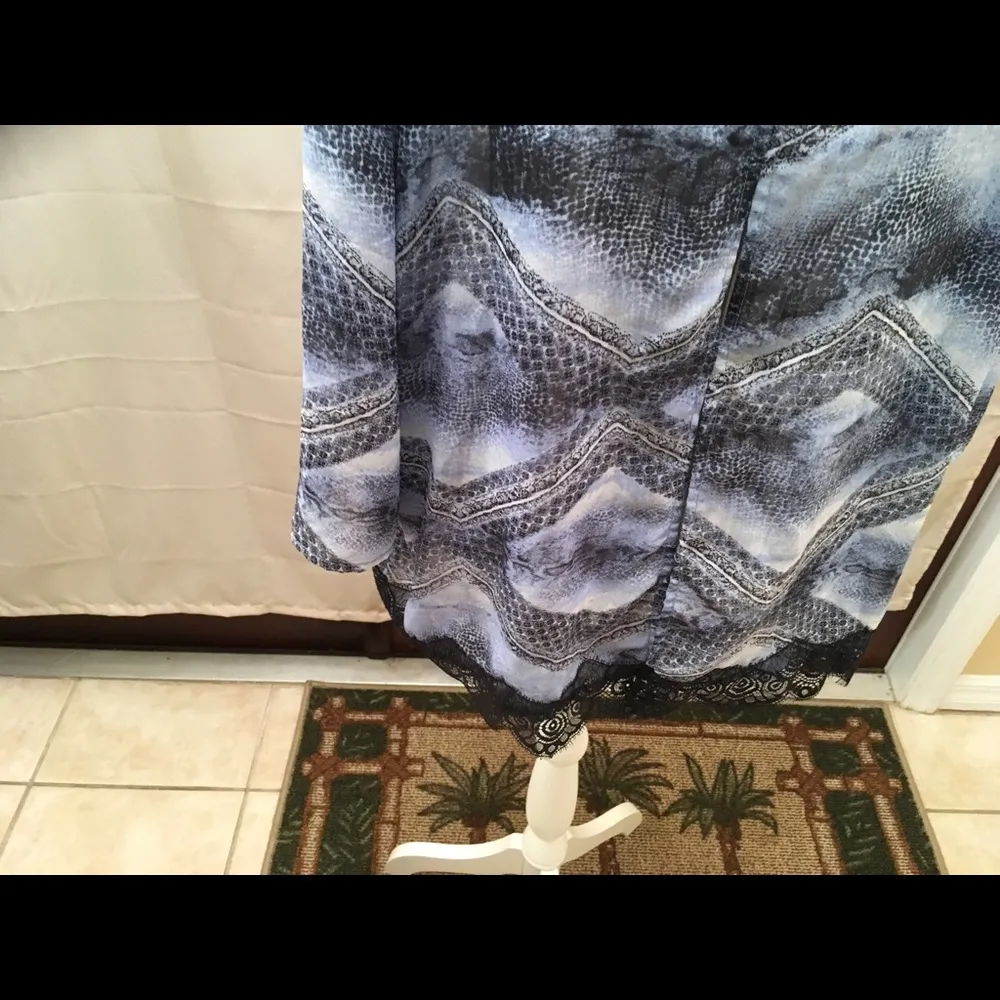 Ali and Kris sheer top - Image 3