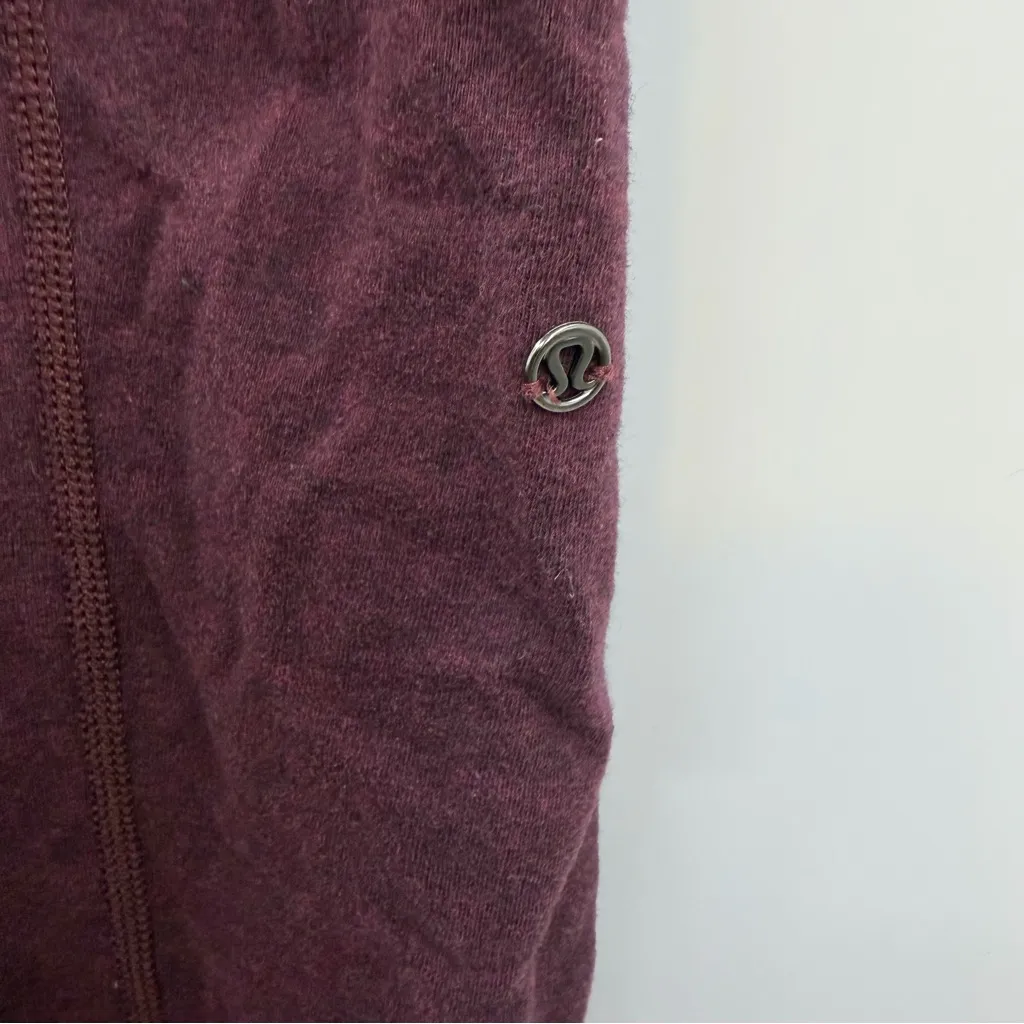 Lululemon women's 4 joggers sweatpants burgundy with contrast waistband - Image 4