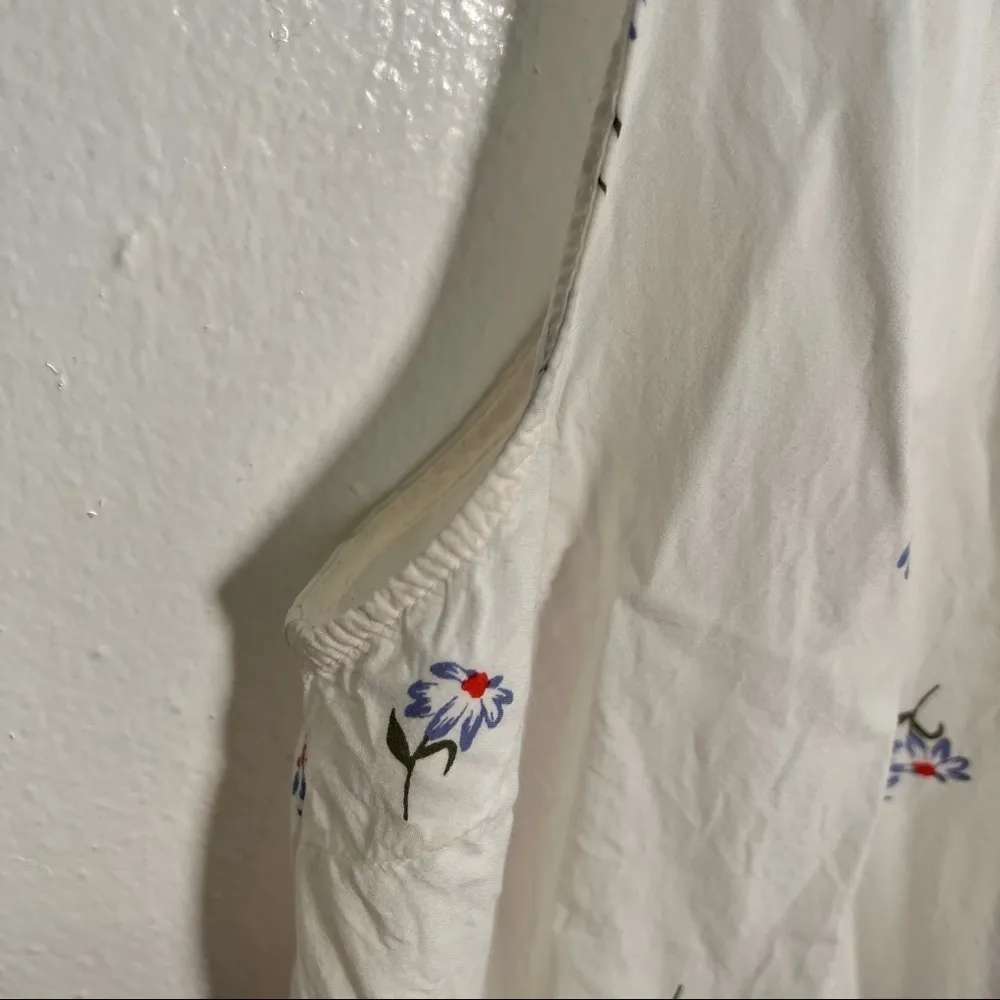 Old Navy Swing Tank Top White Floral - Image 4