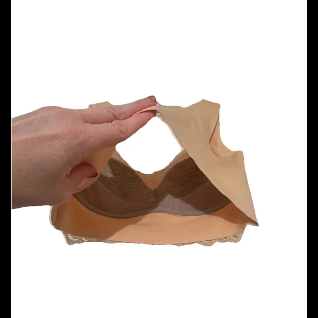 Elegant Lace Beige Bralette Size undefined - Image 3