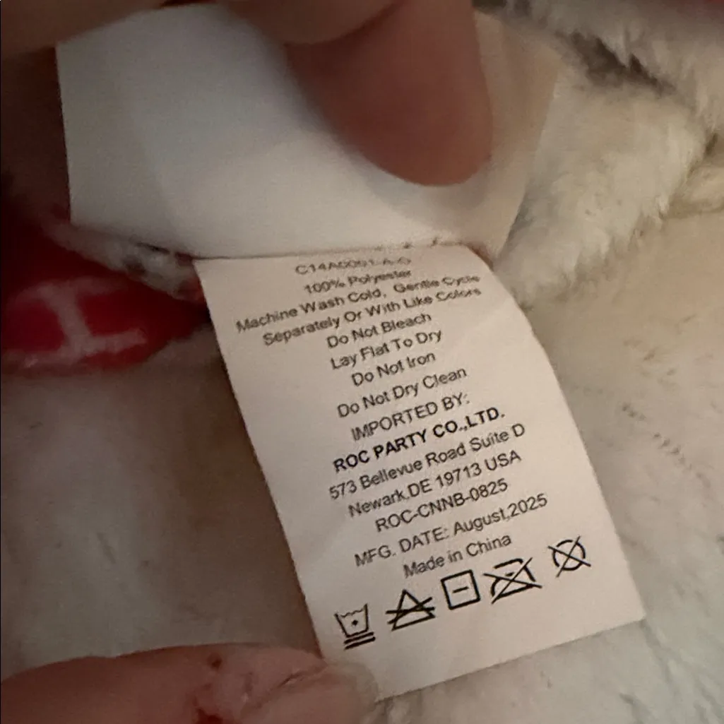 Red Santa Patterned Hooded Blanket Sherpa lined with arm holes Size undefined - Image 7