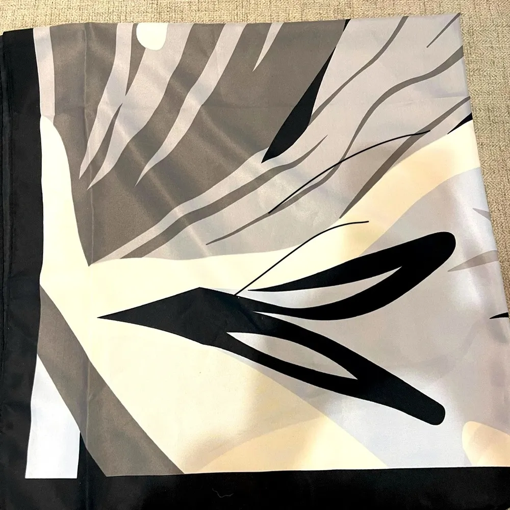 Women’s 90cm Twill Square Scarf Women Print Shawl Wraps Black - Image 2