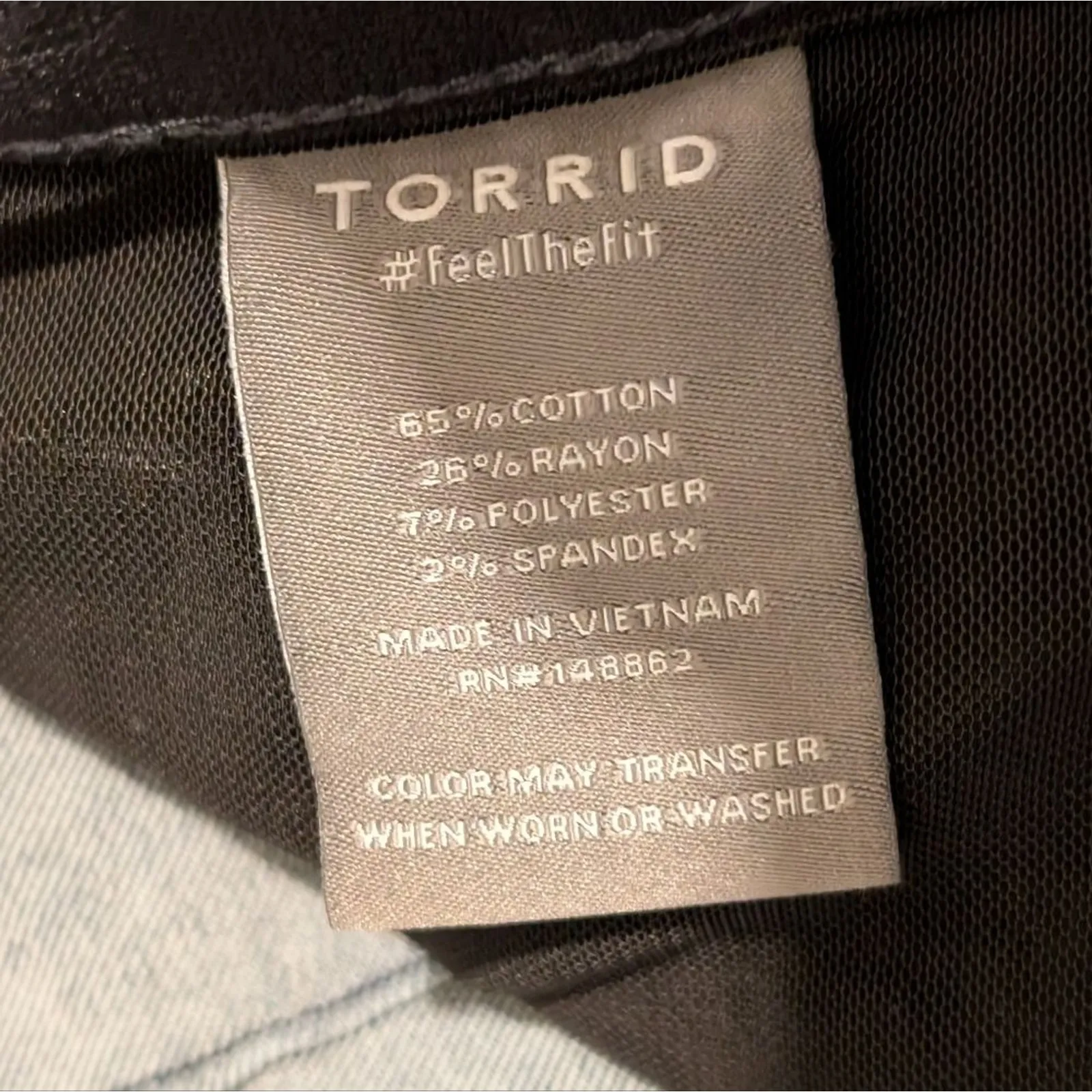 Torrid  Jeans Plus Size 18 Bombshell Skinny  Stretchy Button fly Premium Denim - Image 4