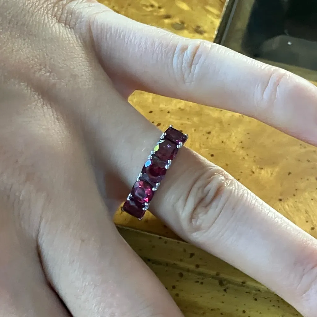 Natural Tanzanian Wine Garnet Sterling Silver Ring Size 7 - Image 4