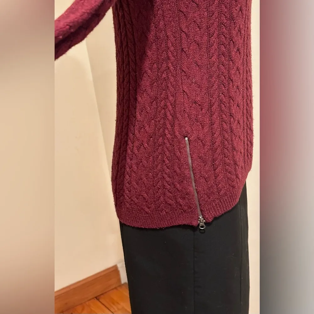 American Eagles Outfitters Red knitted Long Sheer Sleeves Sweater SZ S Good Cond - Image 8