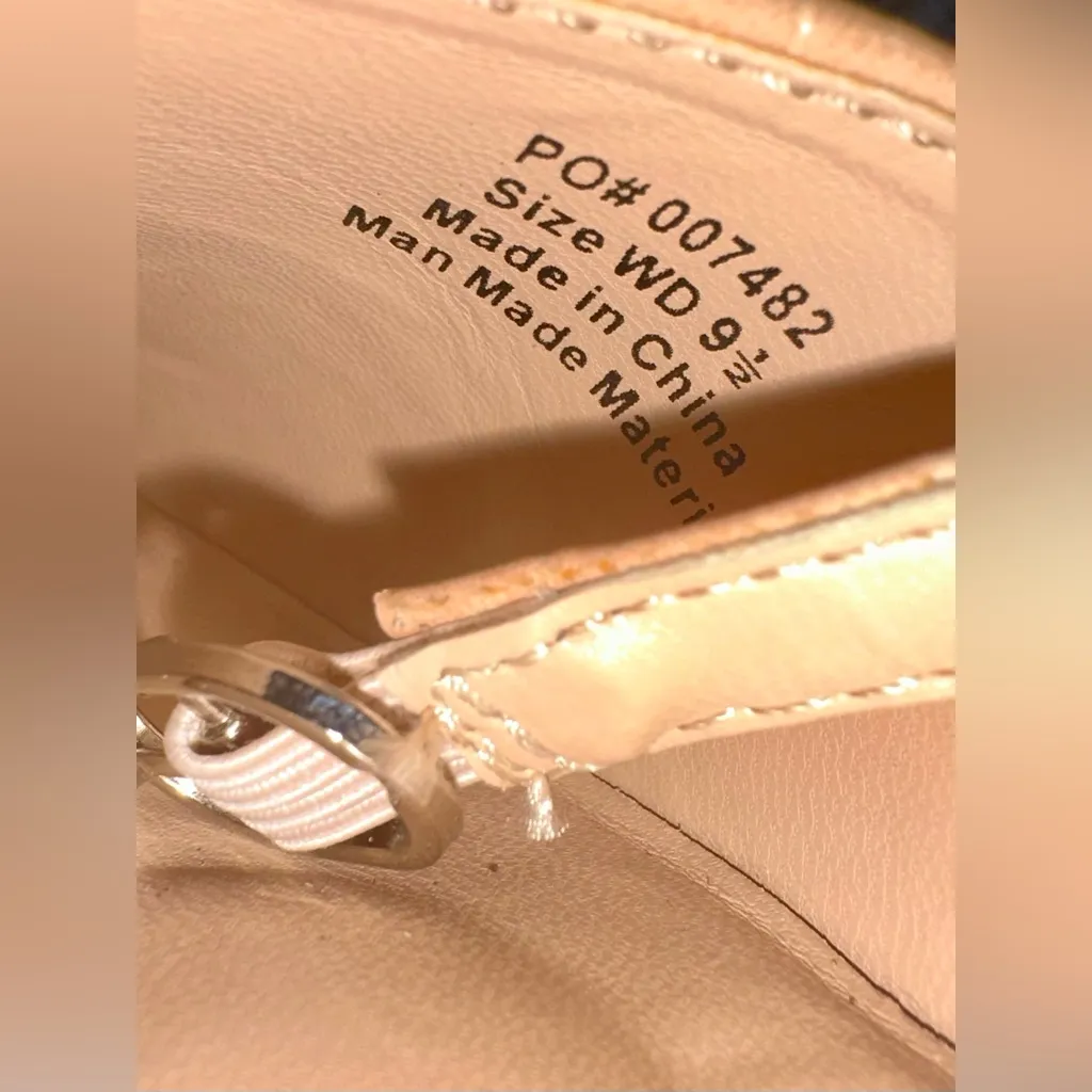 EUC JOURNEE COLLECTION Slingback Shoes - 9.5 wide - Image 6