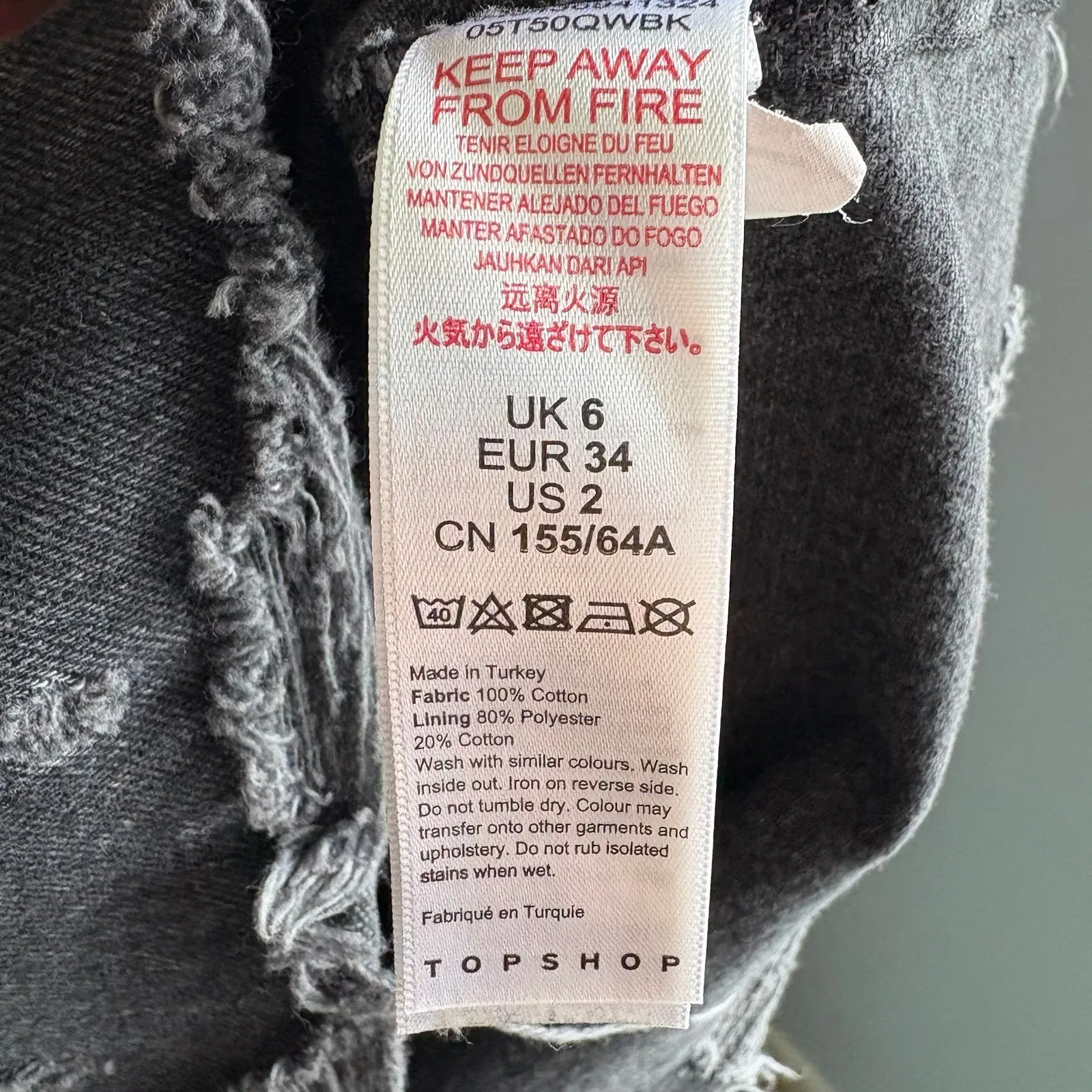 Topshop Faded Black Denim 100% Cotton Distressed Moto Biker Mini Skirt size 2 - Image 6