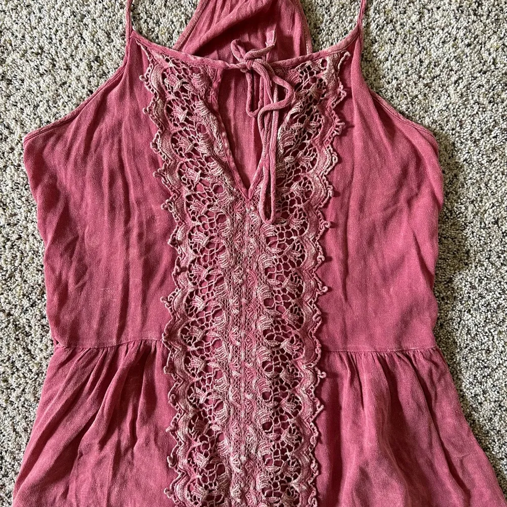 Altar’d State Mauve Crocheted Tank - Image 3