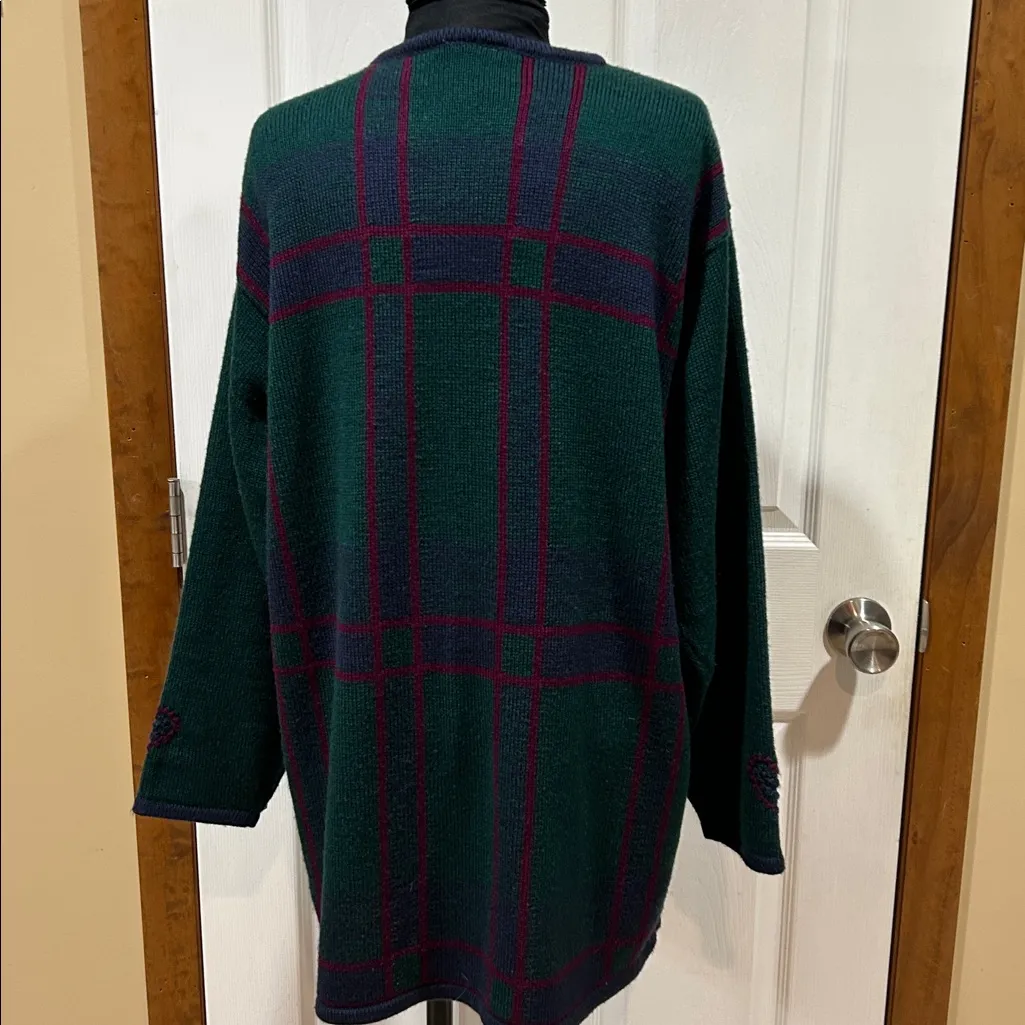 Vintage 90s Tan Jay Green Cardigan – Size Large
Embroidered in Blue & Purple - Image 6