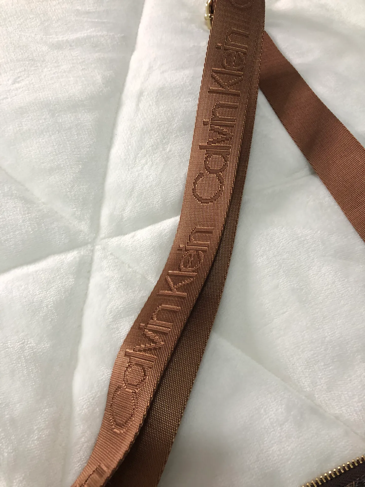 Calvin Klein 🦋Purse - Image 4