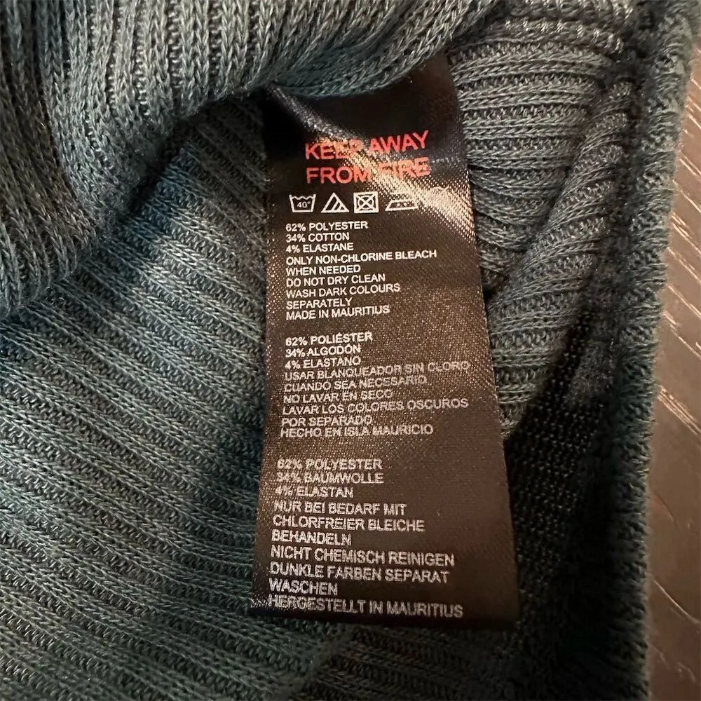 BDG Urban Outfitters Green Surplice Neck Cropped Blouse Long Sleeve Size L - Image 7