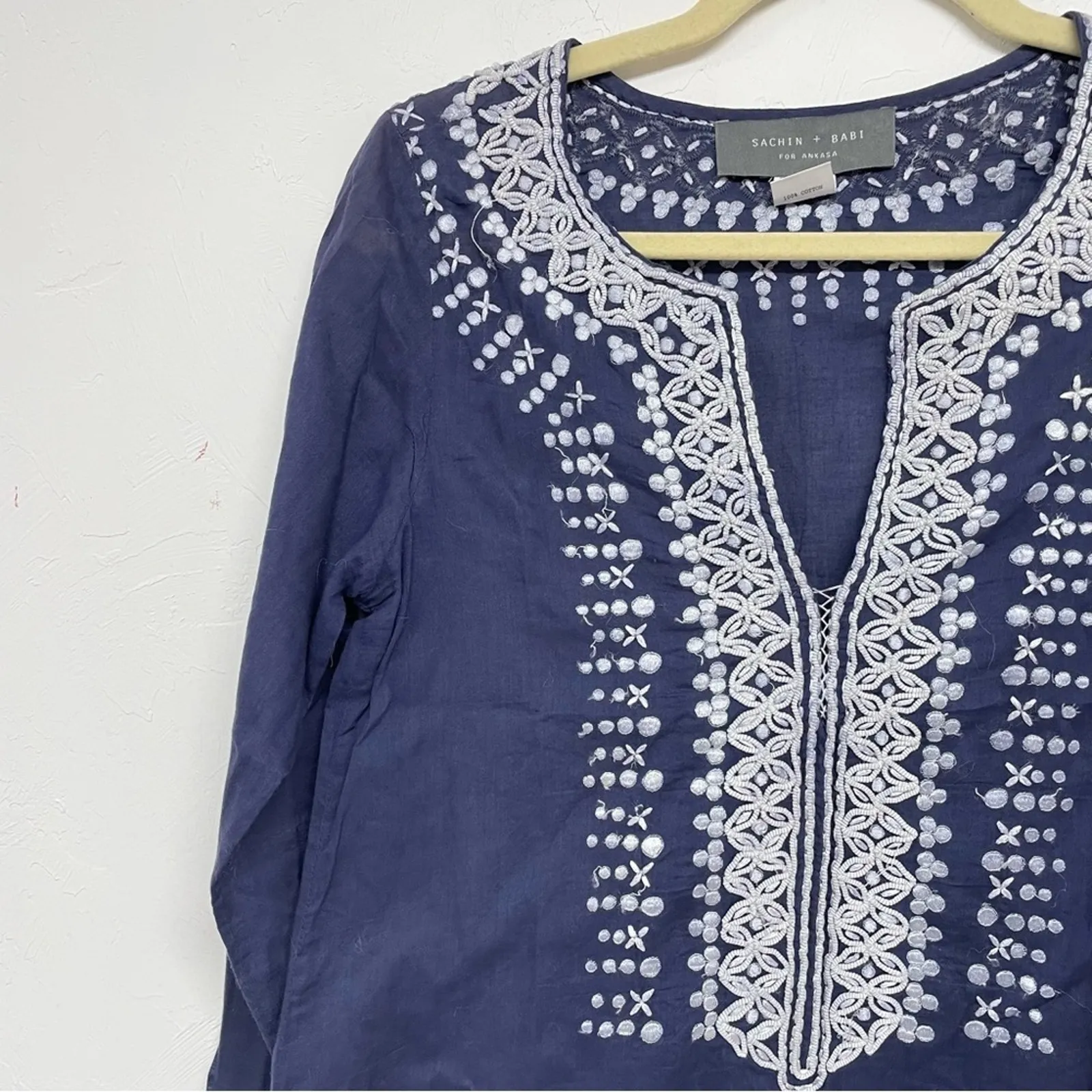 Sachin & Babi Blue Embroidered Boho Blouse Womens XS Beachy Sheer Lightweight - Image 2