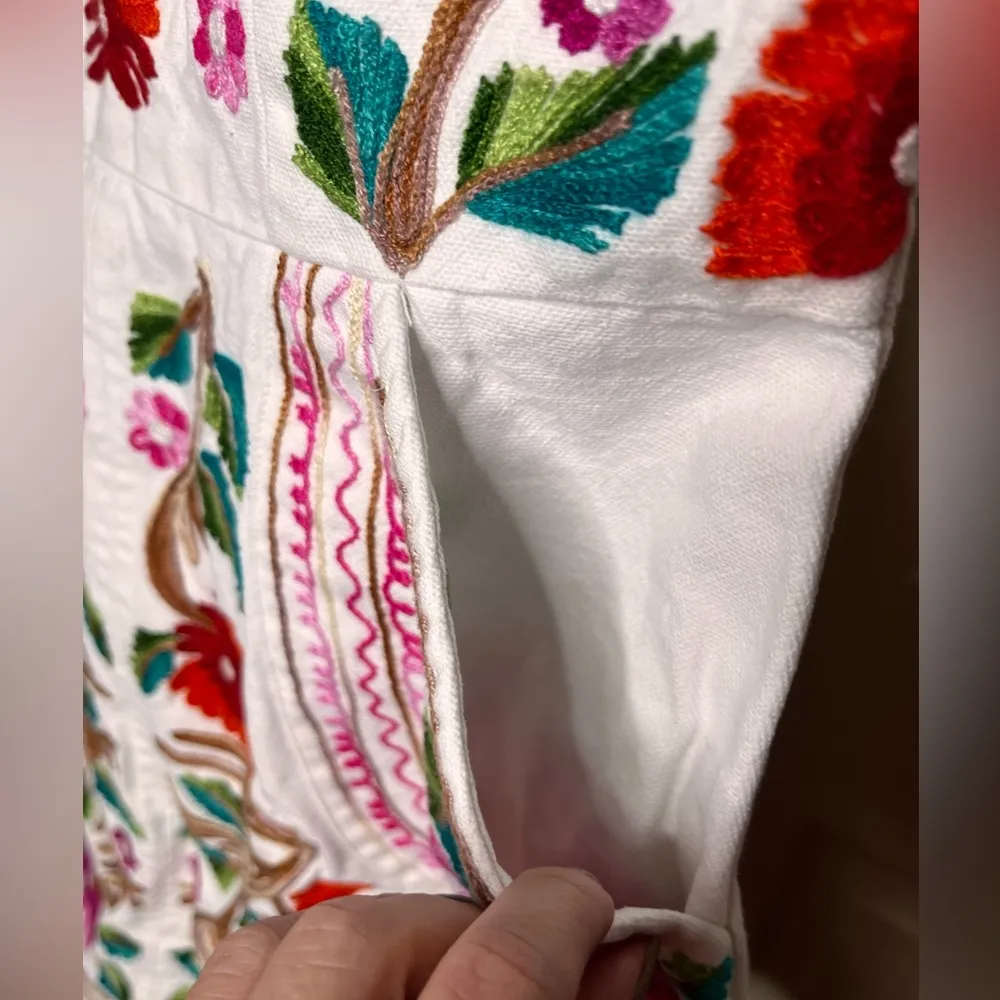 Roller Rabbit White Kuzu Embroidery KIKI Dress Size xs Embroidery Romantic - Image 6