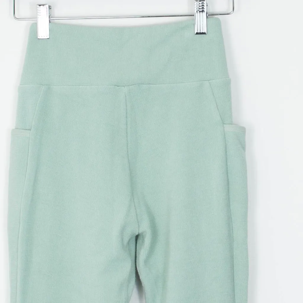 Gymshark Womens Poise Ribbed Cropped Leggings Pockets Green Size Small‎ Athletic - Image 5