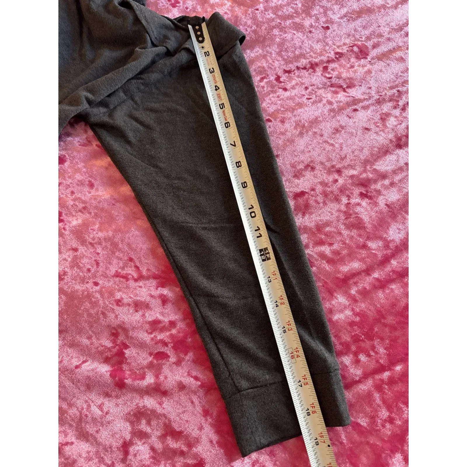 Women’s Mossimo Supply Co Gray Cold Shoulder Sweater Ruffle Cottagecore XXL - Image 7