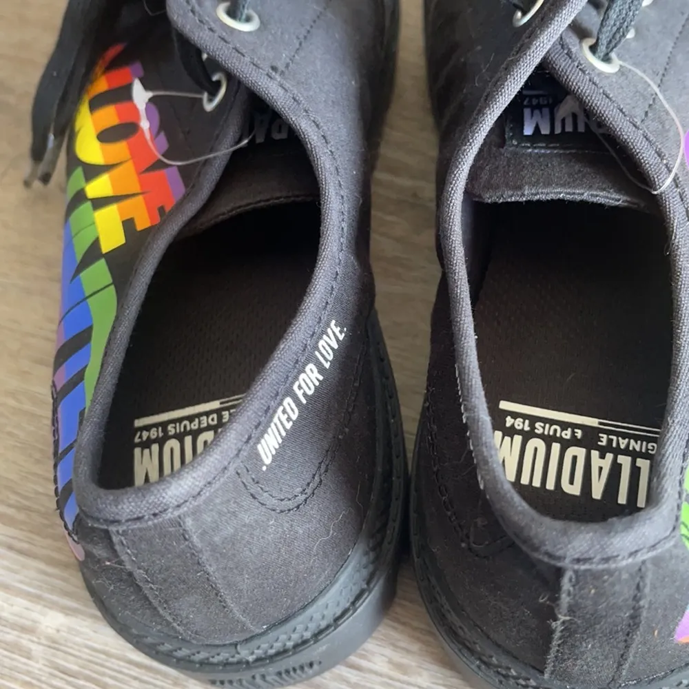 Palladium Love United Black Canvas Shoes Size M9/W10 - Image 12