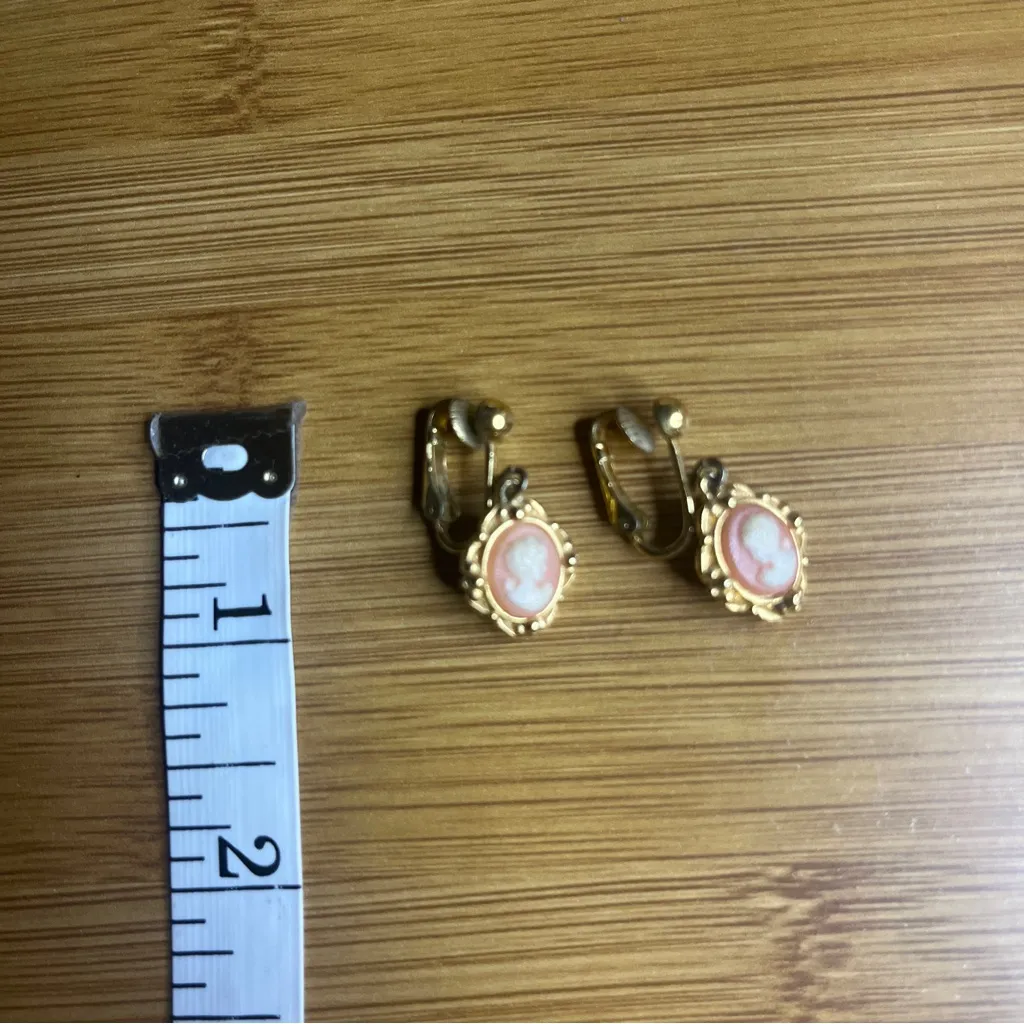 Vintage Gold - Image 5