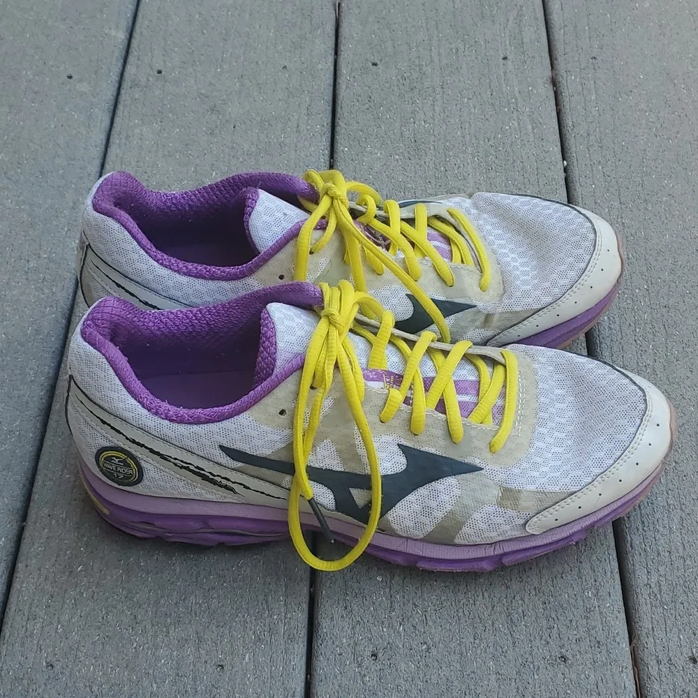 Mizuno Wave Rider 17 Running Shoe Sneakers - Image 3